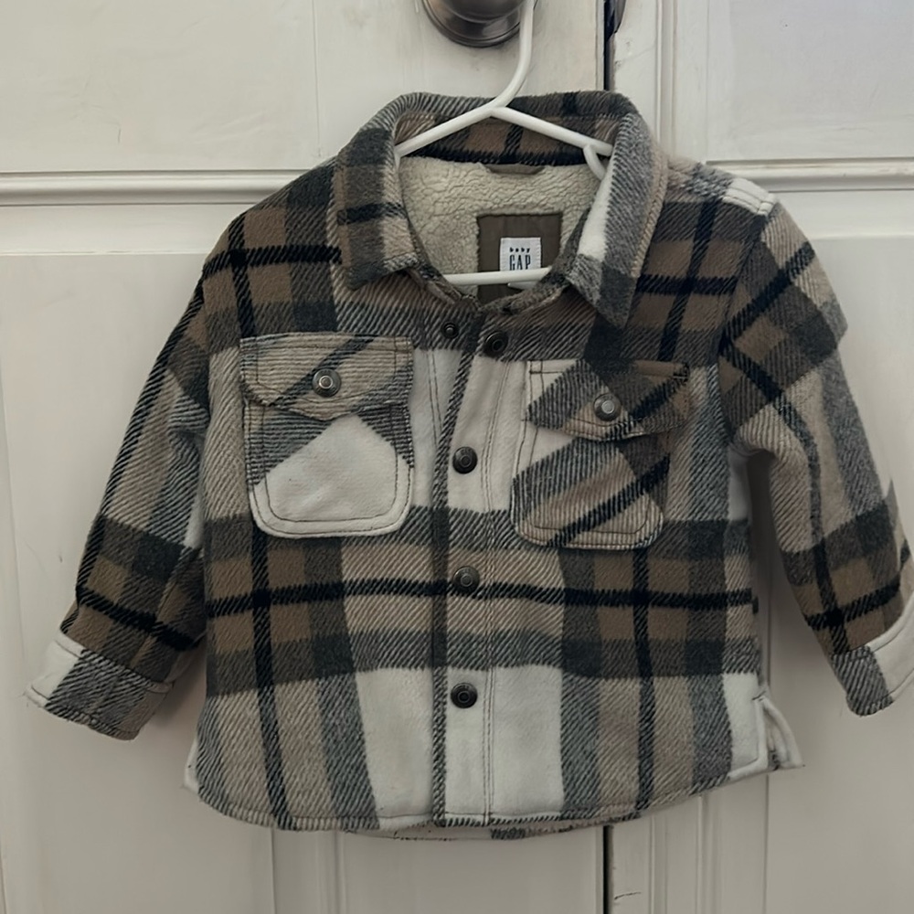 GAP Sherpa lined shirt jacket